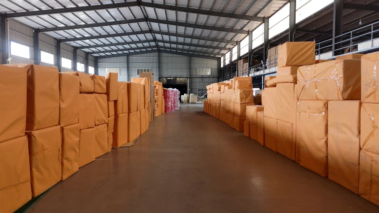 Passage de marchandises en entrep&ocirc;t