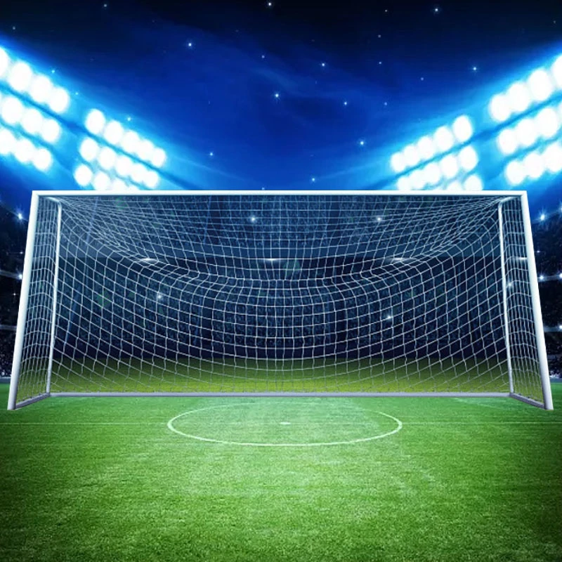 But de football en acier
